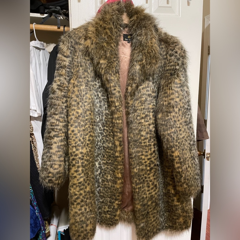 Faux fur cheetah print coat